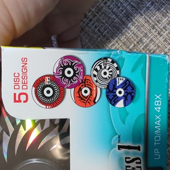 Maxell CD-R Design Series 14 Pack - Picture 2 of 11